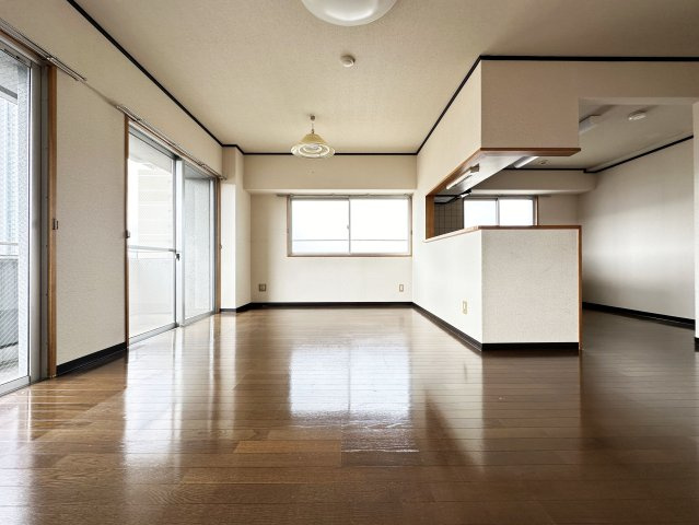 カーサM1の居間・リビング