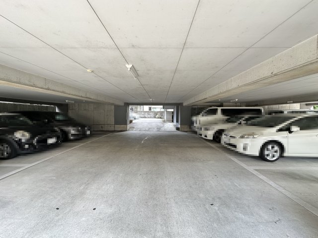 カーサM1の駐車場