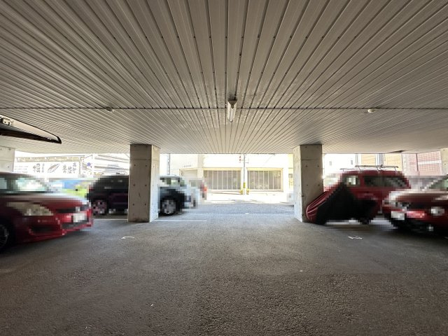 センターハウスはりまやの駐車場