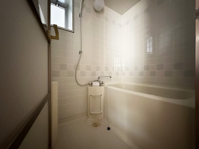 パークサイド葛島の浴室