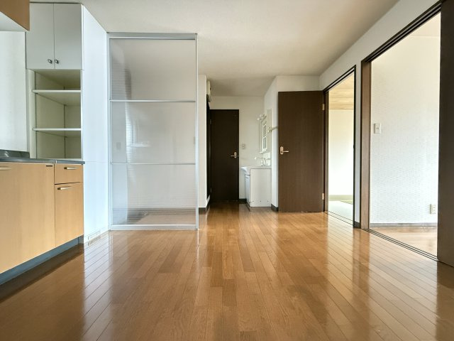 サンサンハイツⅡの居間・リビング