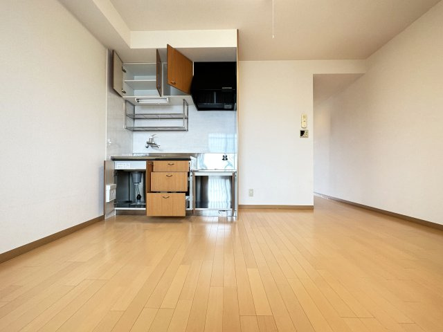 アスターハウス新本町の居間・リビング|ゆったり過ごせる居間です
