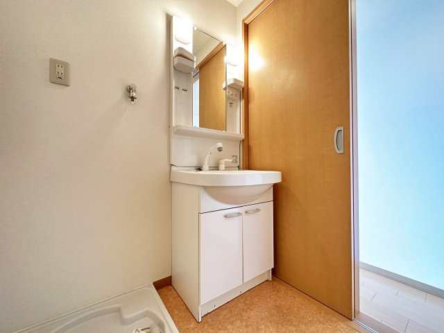 アスターハウス新本町の独立洗面台|独立洗面台で身支度をすべて済ませてしまいましょう
