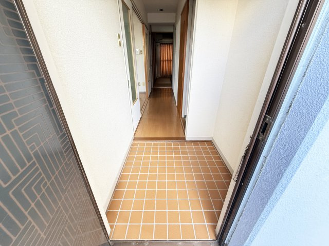 ジョンブルハウスの玄関