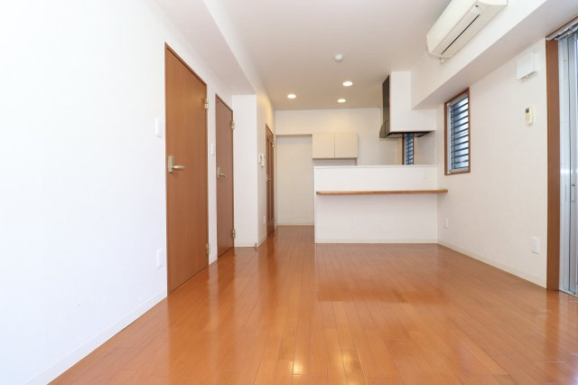 ロイヤルリバーの居間・リビング