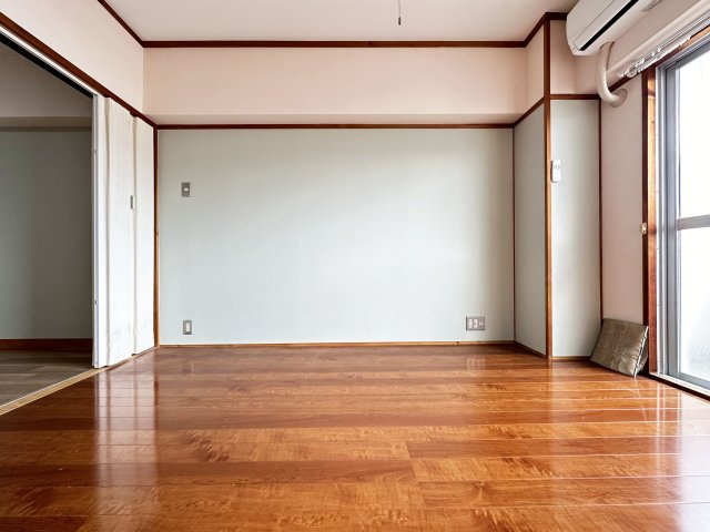 パステルシティーの洋室|ゆったりした洋室です