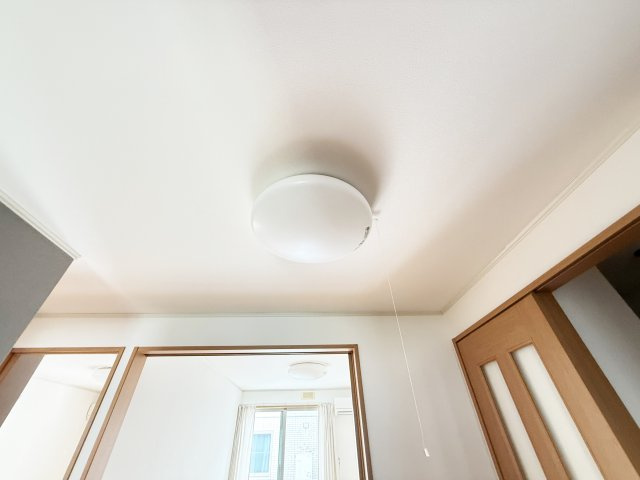 サンハイム C棟の洋室