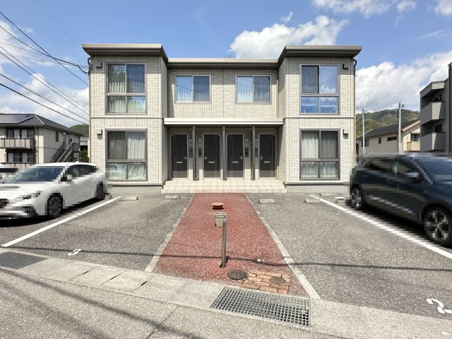 サンハイム D棟