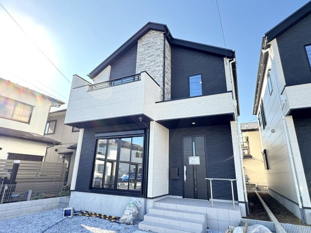 流山市西平井新築戸建【流山小学校：10分】の外観|2号棟外観・完成済み内覧可能です！