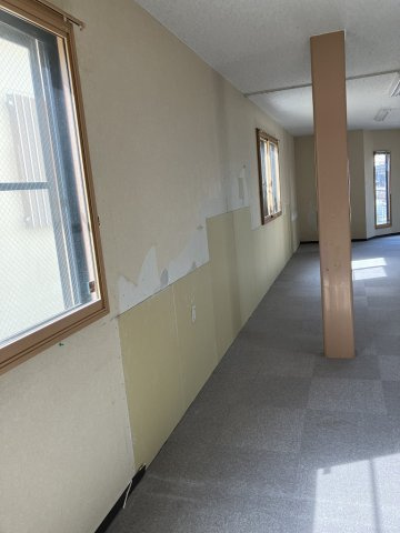 小清水ビルの内装