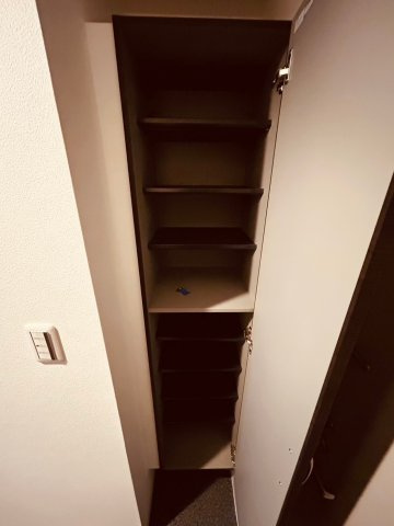 ジーメゾン明石林崎の収納