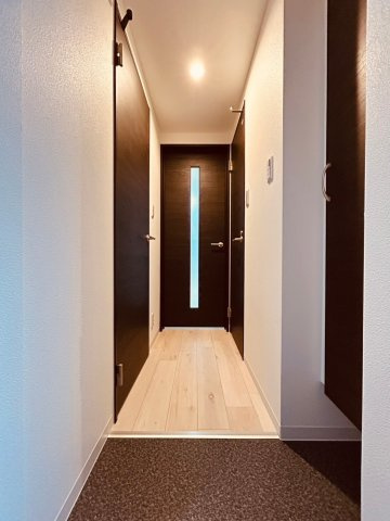 ジーメゾン明石林崎の玄関