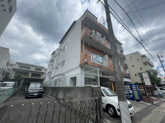 ｆメゾン内山の外観|ｆメゾン内山