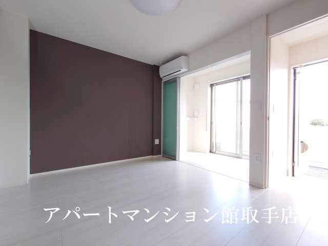 ラビエールの居間・リビング