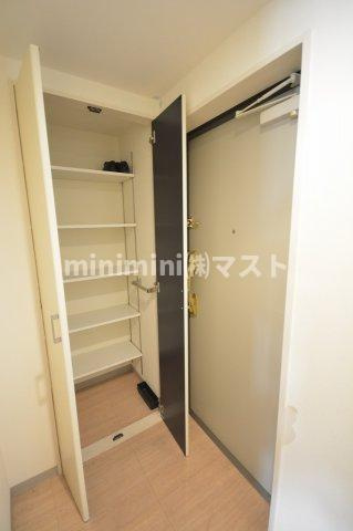 SunSunなんば弐番館の収納