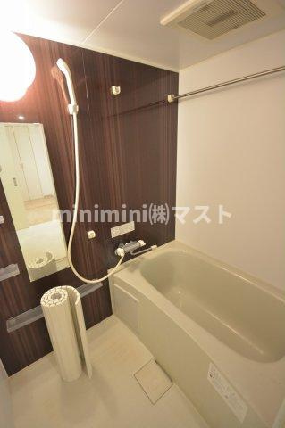 SunSunなんば弐番館の浴室