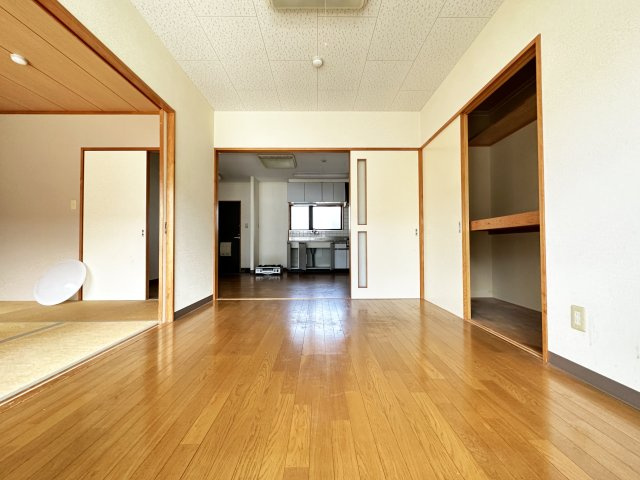マノワール杉井流の内装