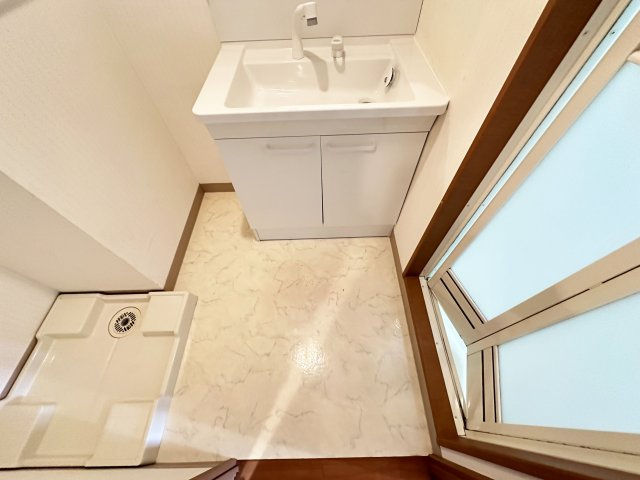 マリベールAZONOの洗面所