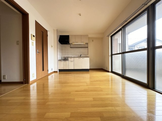 マリベールAZONOの居間・リビング