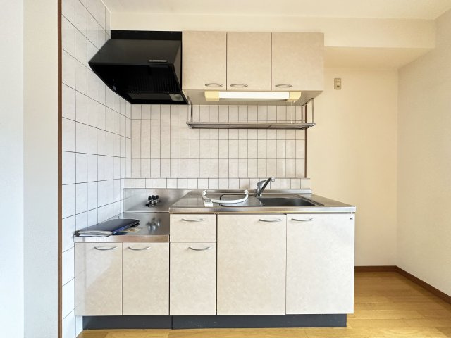 マリベールAZONOのキッチン