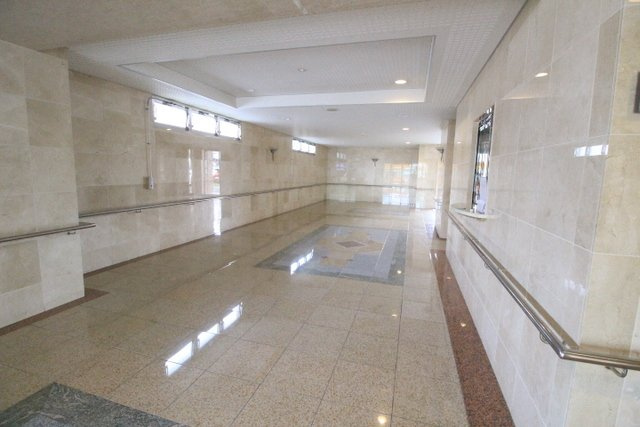 サントノーレ葛島四番館のロビー