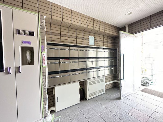 グランドール桜井のロビー