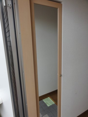 ラフォーレ1号館の玄関|玄関です