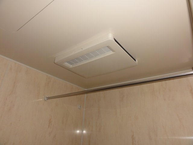 ラフォーレ1号館の浴室|日々の疲れを癒すお風呂付です