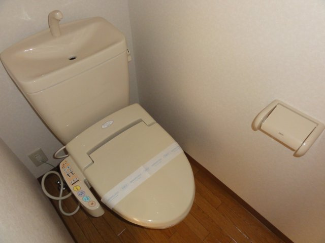 ラフォーレ1号館のトイレ|落ち着いたトイレです