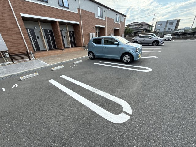 シエロガーデン下余部　Ａの駐車場