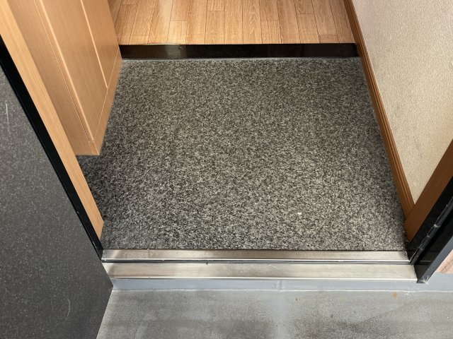 リヴィエールの玄関