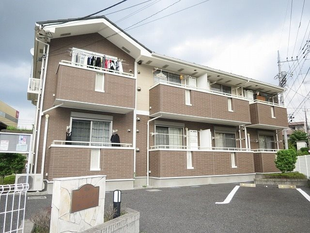 ローレル・アイの画像