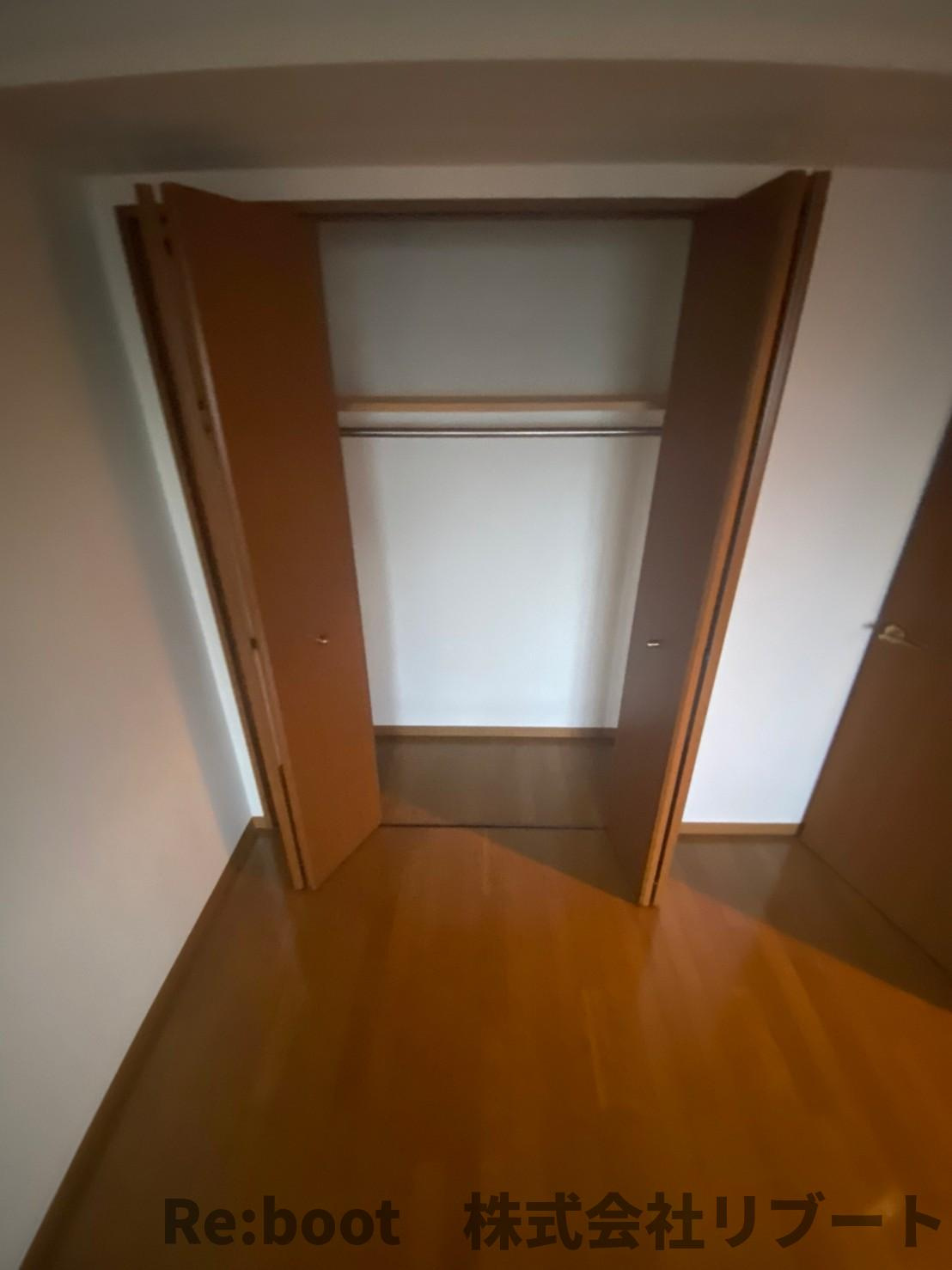 アウラ10の収納