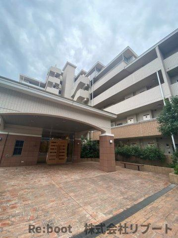 アウラ10のエントランス