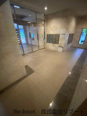 アウラ10のロビー