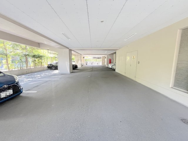 アイランドシティ照葉テラスマリナコート3番館の駐車場