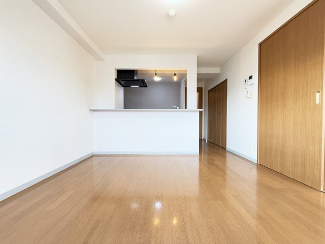 サンコート旭町の居間・リビング