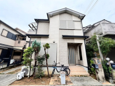 【外観】 | 内田町３丁目　中古一戸建 | 全居室に収納付きで、お部屋のスペースを有効に使えます♪