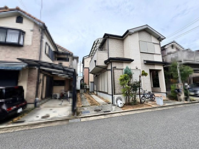 【前面道路含む現地写真】 | 内田町３丁目　中古一戸建 | 【全室２面採光】明るく風通しの良い室内に気持ちも明るくなりますね！