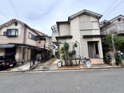 【前面道路含む現地写真】 | 内田町３丁目　中古一戸建 | 緑ヶ丘保育園まで徒歩１３分！小さなお子様のいるご家庭も安心ですね！