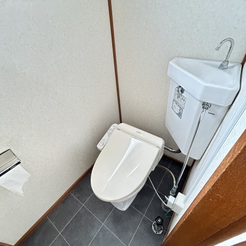 福寿荘のトイレ