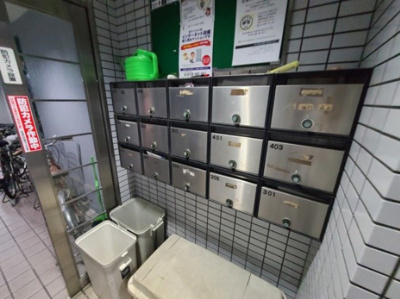 【その他共用部分】 | ウインズコート | ポストです