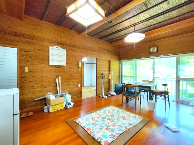 【居間・リビング】の画像