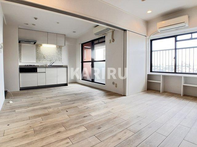 千林ロイヤルハイツの居間・リビング