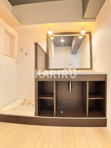 千林ロイヤルハイツの洗面所