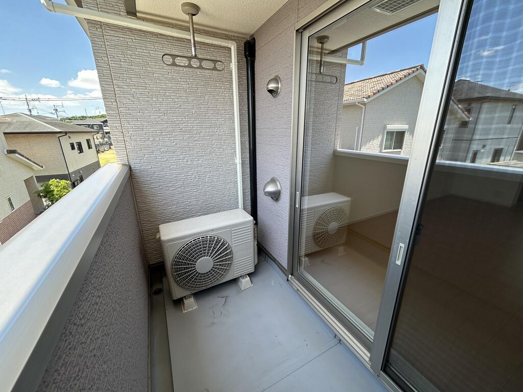 熊本市北区龍田５丁目のアパートのバルコニー