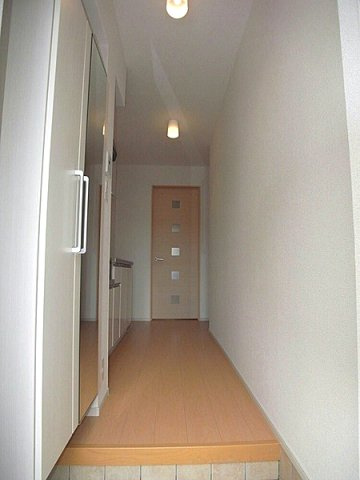 熊本市北区龍田５丁目のアパートの玄関
