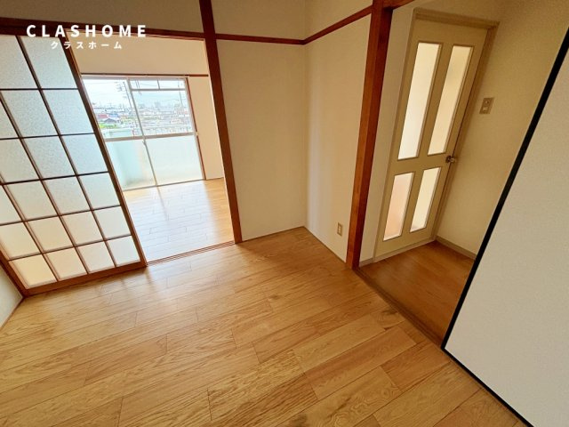 オレンジハイツ　　  刈谷市近郊の賃貸はクラスホーム刈谷店の居間・リビング|同物件の別部屋になります。