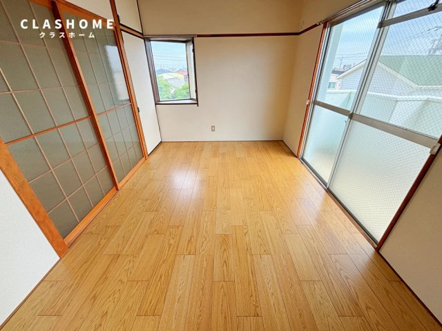 オレンジハイツ　　  刈谷市近郊の賃貸はクラスホーム刈谷店の居間・リビング|同物件の別部屋になります。