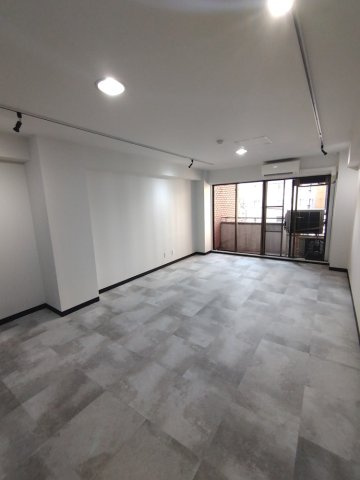 ニュー千駄ヶ谷マンションの内装|※別区画の写真です
